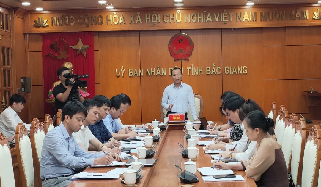 Bắc Giang: Triển khai đồng bộ, quyết liệt các giải pháp phòng chống bệnh Dại và Cúm gia cầm trên địa bàn tỉnh